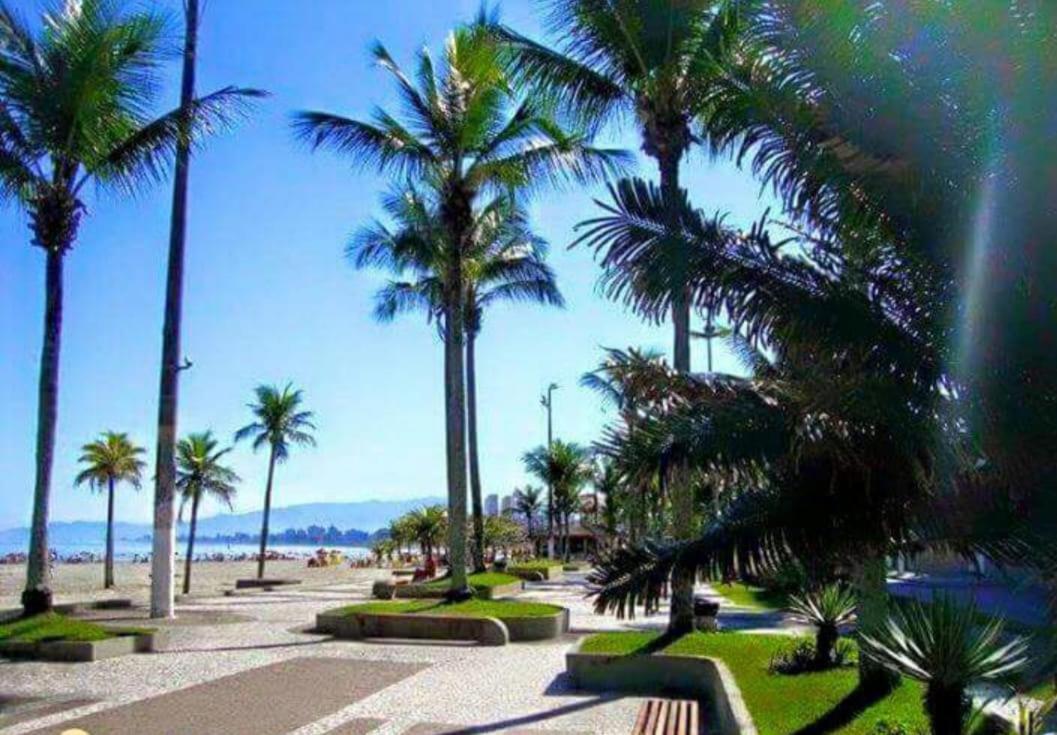 Praia Grande Canto Do Forte Exterior photo